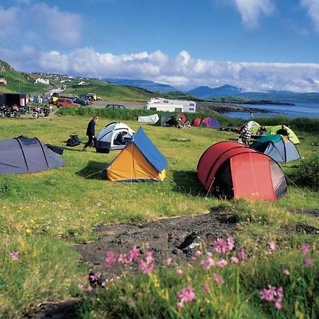 Torshavn Camping Hotell Exteriör bild